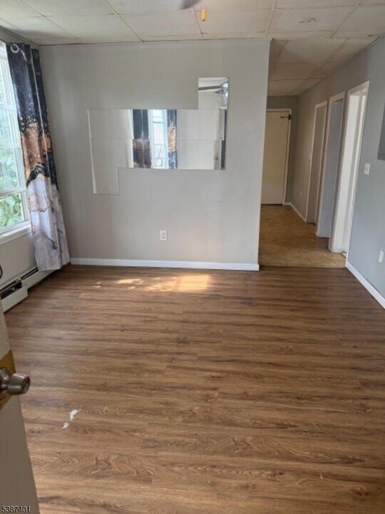 85 Holsman St in Paterson, NJ - Building Photo