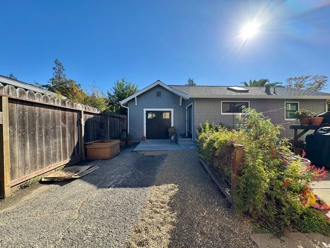 property at 1839 2nd St