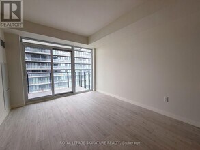 27 Korda Gate in Vaughan, ON - Building Photo - Building Photo