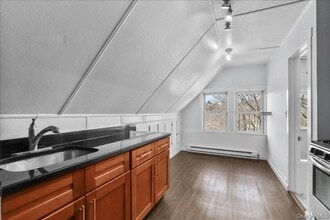 7 Oak Ave in Tuckahoe, NY - Building Photo - Building Photo