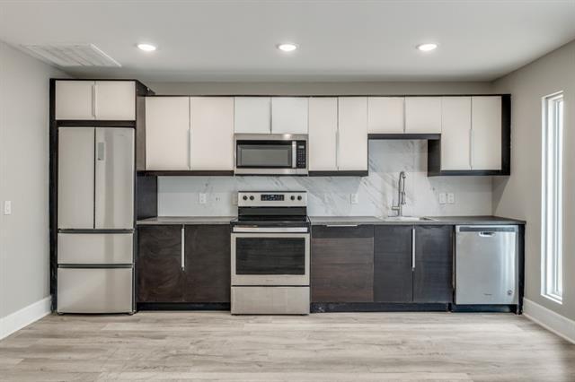 4915 Bryan St in Dallas, TX - Foto de edificio