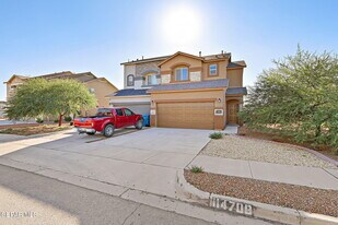 11470 Dawn Vw Rd in Socorro, TX - Building Photo