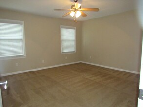 102 Fieldbrook Dr in Enterprise, AL - Foto de edificio - Building Photo