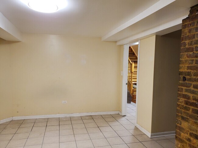 507 E Oakwood Blvd in Chicago, IL - Building Photo - Building Photo