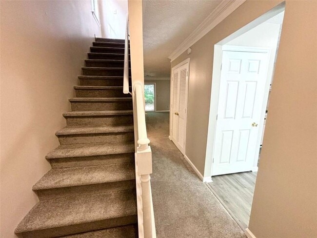 3774 Meadow Creek Dr in Norcross, GA - Building Photo - Building Photo