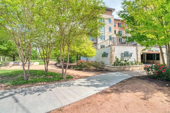 property at 1900 Barton Springs Rd