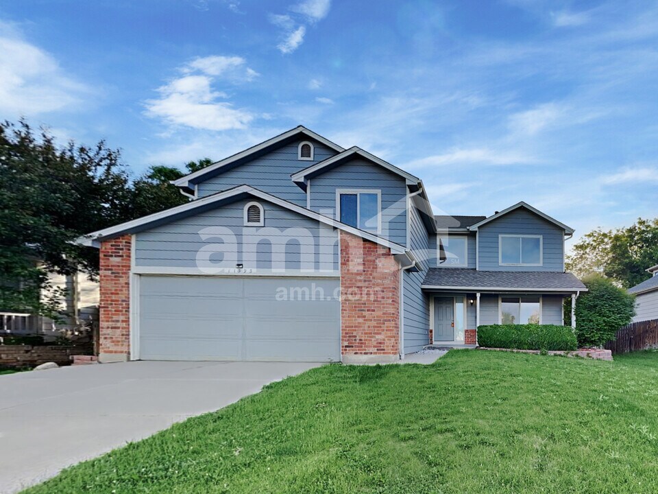 11393 Gray St in Broomfield, CO - Foto de edificio