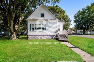 419 E Maywood Ave in Peoria, IL - Building Photo