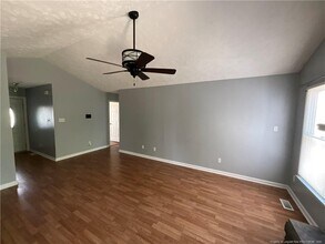 3355 Lubbock Dr in Hope Mills, NC - Building Photo - Building Photo