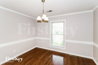 3707 Oak Forest Dr in Bartlett, TN - Foto de edificio - Building Photo