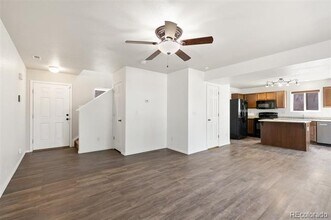 4070 Creek Legend View in Colorado Springs, CO - Foto de edificio - Building Photo