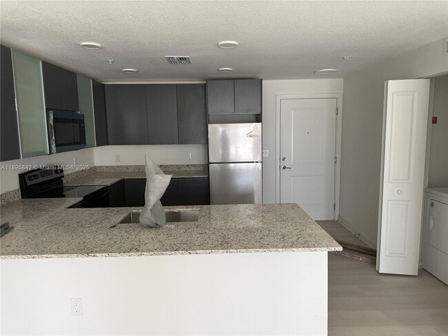 5592 Pga Blvd in Orlando, FL - Building Photo - Building Photo