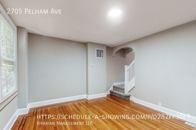 2705 Pelham Ave photo'