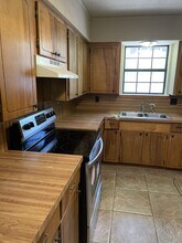 261 Airport Rd in Emory, TX - Building Photo - Building Photo