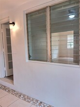 1910 Adams St in Hollywood, FL - Building Photo - Building Photo