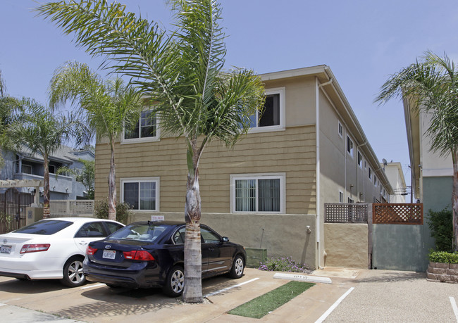 Pacific Palms in San Diego, CA - Building Photo - Building Photo