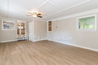 8444 Barcelona Ave in Jacksonville, FL - Building Photo - Building Photo