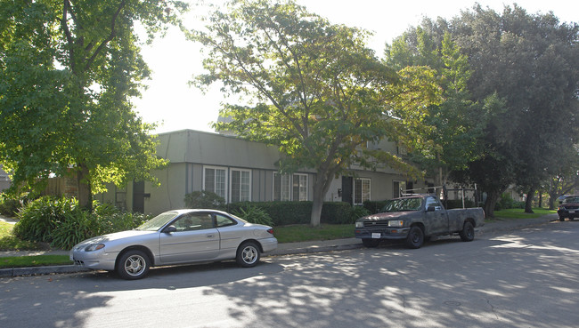 4064-4094 Gibraltar Dr in Fremont, CA - Building Photo - Building Photo