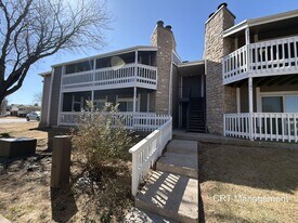 18133 E Kentucky Ave in Aurora, CO - Building Photo