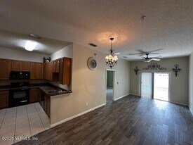 8204 White Falls Blvd, Unit 11306 in Jacksonville, FL - Building Photo