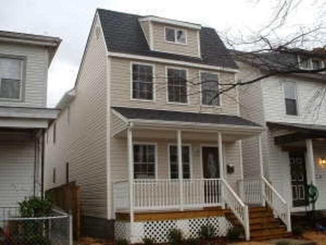 property at 2114 Parkwood Ave