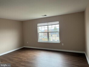 2165 Cottonwood Ln in Culpeper, VA - Foto de edificio - Building Photo