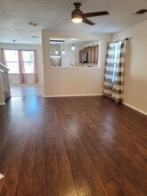 4923 Bending Elms in San Antonio, TX - Building Photo - Building Photo