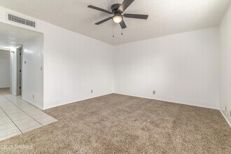 112 Romero Dr in Las Cruces, NM - Building Photo - Building Photo