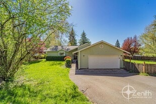 2819 NE 54th St in Vancouver, WA - Building Photo