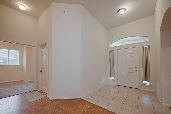 7305 Stonelick Ct in Pearland, TX - Foto de edificio - Building Photo