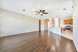 13719 Rolling River Ln in Houston, TX - Building Photo - Building Photo