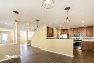 12916 Courage Crossing in Fishers, IN - Building Photo - Building Photo