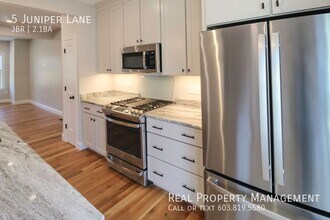 5 Juniper Ln in Portsmouth, NH - Building Photo - Building Photo