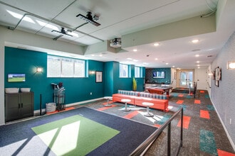 Novo in Richfield, MN - Foto de edificio - Interior Photo