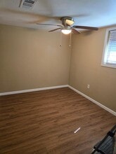 111 Bowie St in Port Lavaca, TX - Building Photo - Building Photo