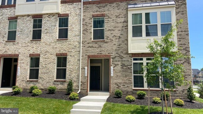 2550 VERONA Pl in Ellicott City, MD - Building Photo - Building Photo