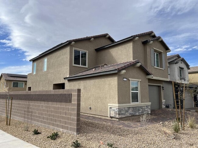2825 Overlook Brk St in Las Vegas, NV - Building Photo - Building Photo