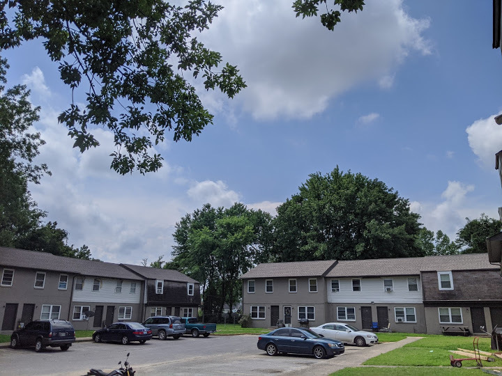 Park Ridge Townhomes in Providence, KY - Foto de edificio