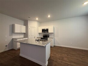 17920 Lantana Loop in Newalla, OK - Building Photo - Building Photo