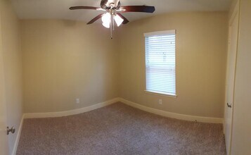 26897 Hailey's Manor in Kingwood, TX - Building Photo - Building Photo