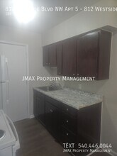 812 Westside Blvd NW in Roanoke, VA - Building Photo - Building Photo