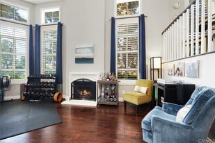 3401 S Main St, Unit H in Santa Ana, CA - Building Photo