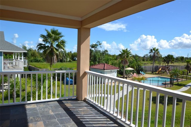 238 Debbie Ln in San Leon, TX - Building Photo - Building Photo