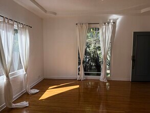 8714 Rangely Ave, Unit 8714 in West Hollywood, CA - Building Photo - Building Photo