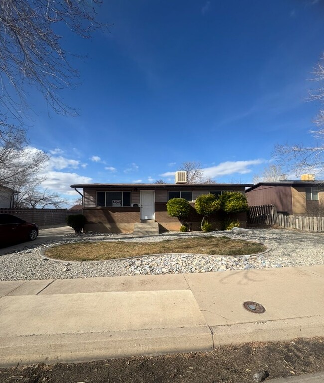 property at 1040 W 400 N