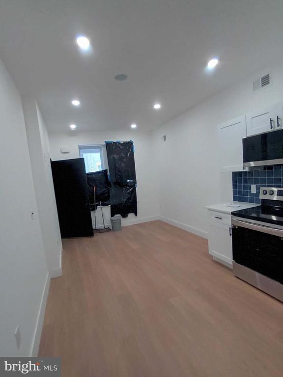 3018 N 9th St, Unit 1 in Philadelphia, PA - Building Photo - Building Photo