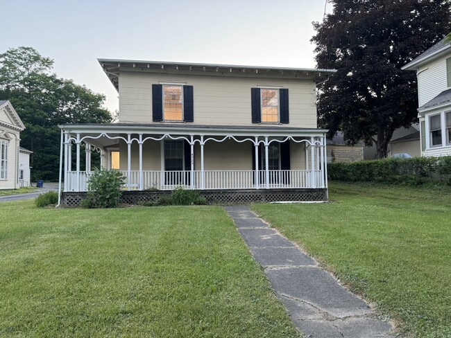 4925 NY-22, Unit Apartment 1