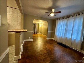 117 Shepard Ave in Kenmore, NY - Building Photo - Building Photo