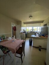 5231 12th Ave NE, Unit Upstairs in Seattle, WA - Foto de edificio - Building Photo