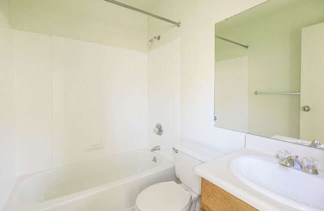 Centennial in Aspen, CO - Building Photo - Building Photo